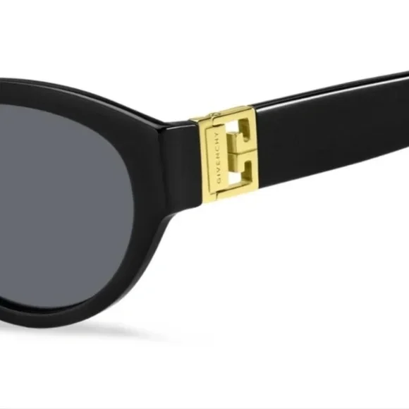 Givenchy Black GV7143/S Sunglasses - Picture 16 of 17